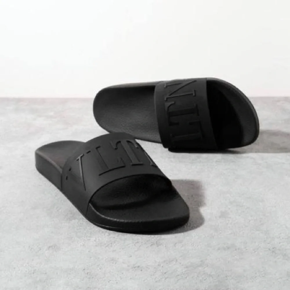 Valentino Garavani VLTN Logo All Black Rubber Slide Sandal